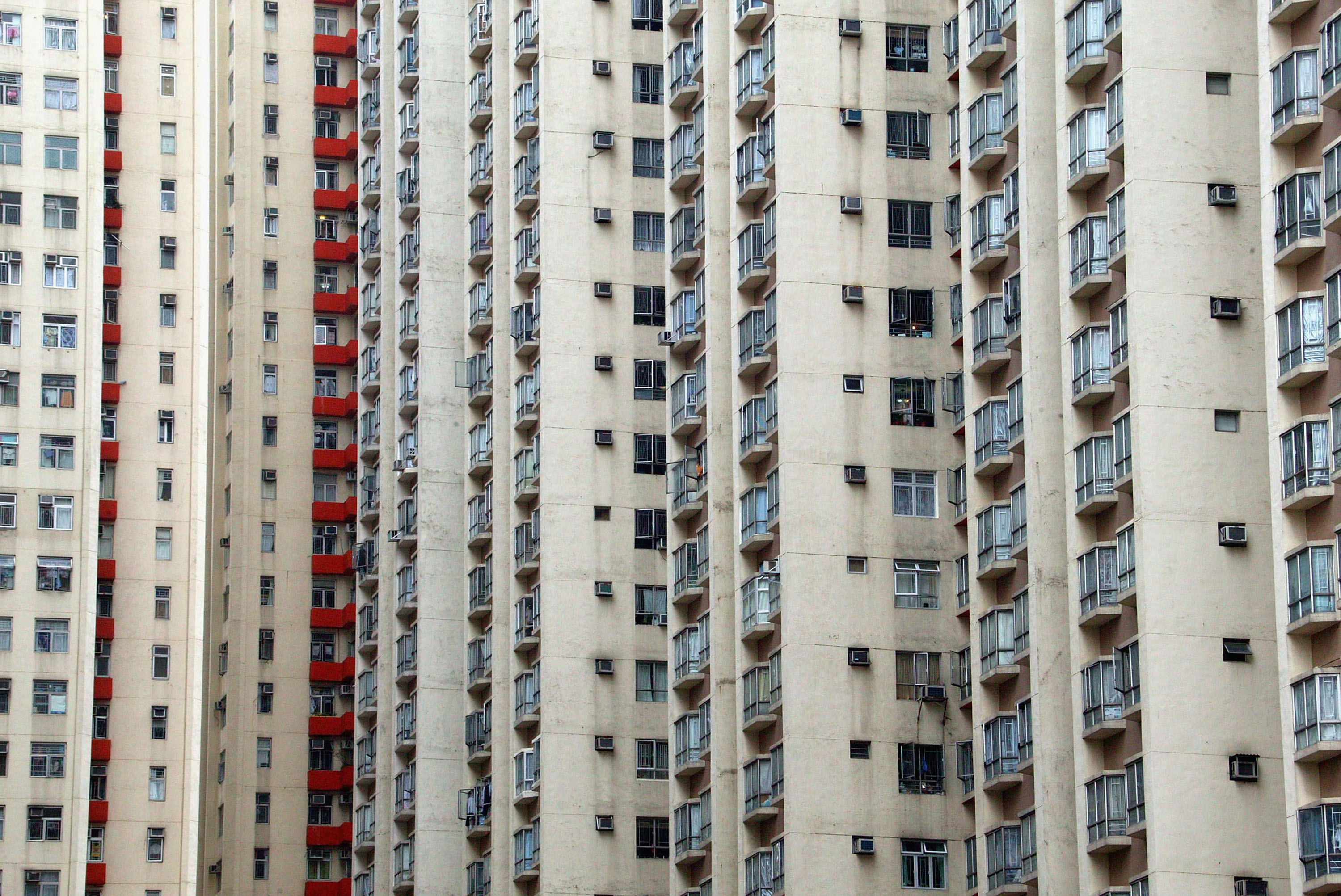 Hong Kong's 2003 SARS crisis